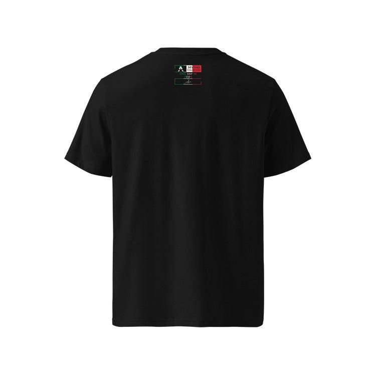 T-shirt unisexe noir, vu de dos et portant l'étiquette de la collection "Mytho" aux couleurs de l'Italie