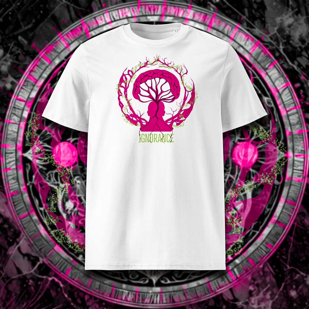 T-shirt unisexe blanc, vu de face et portant le design "Ignorance" coloré en magenta