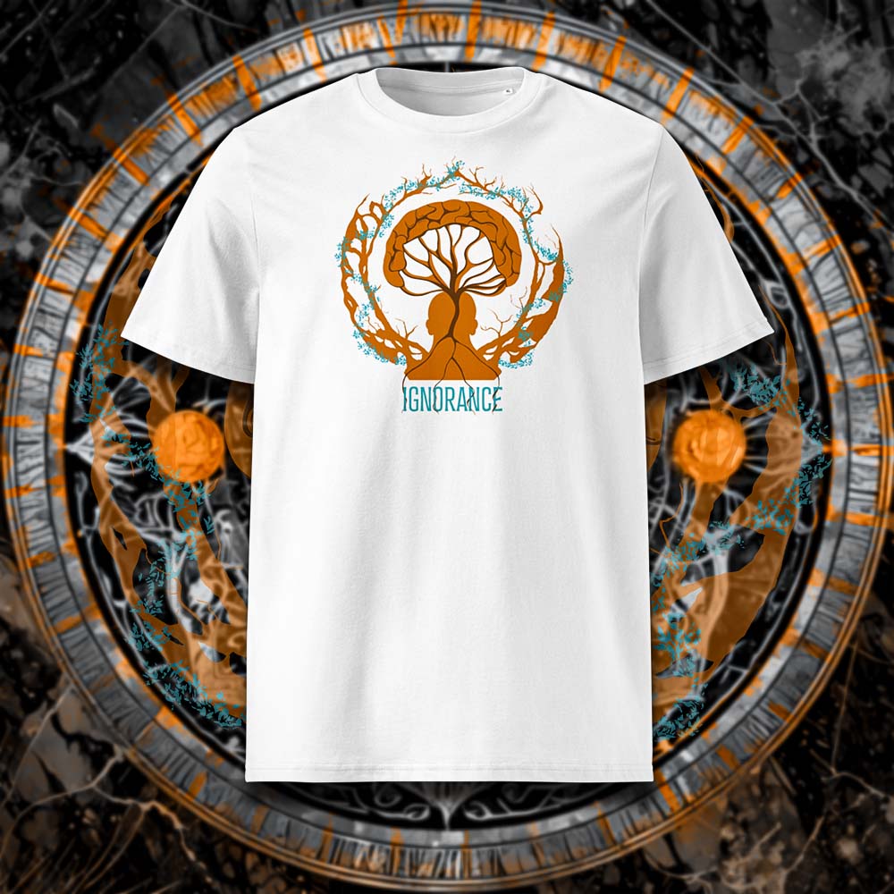 T-shirt unisexe blanc, vu de face et portant le design "Ignorance" coloré en mandarine