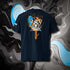 T-shirt unisexe french navy, vu de dos et portant le design "Abstraction 3" coloré en blanc craie et cyan