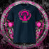 T-shirt unisexe french navy, vu de face et portant le design "Ignorance" coloré en magenta