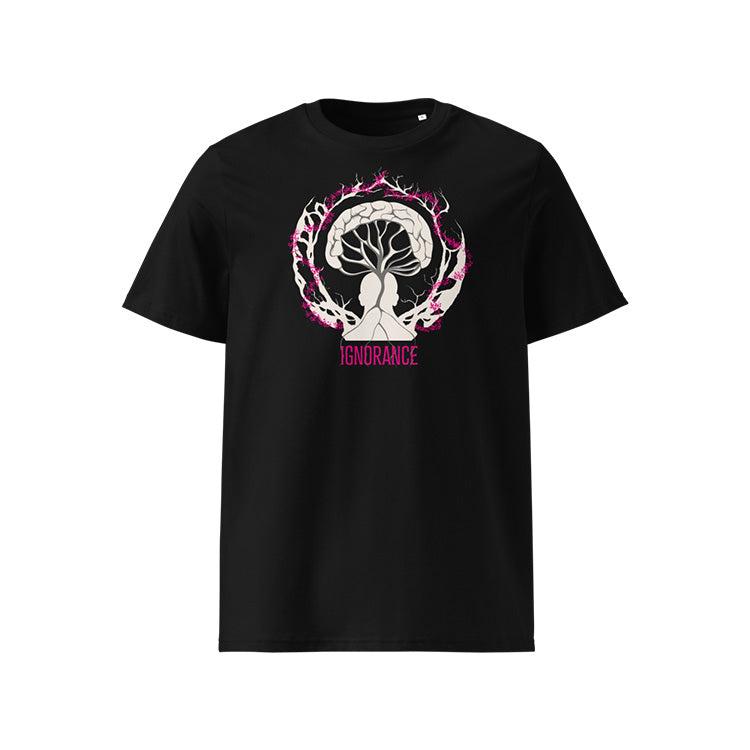 T-shirt unisexe noir, vu de face et portant le design "Ignorance" coloré en blanc craie et magenta