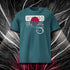 T-shirt unisexe stargazer, vu de face et portant le design "Mytho Original" en version anglaise et aux couleurs du Japon